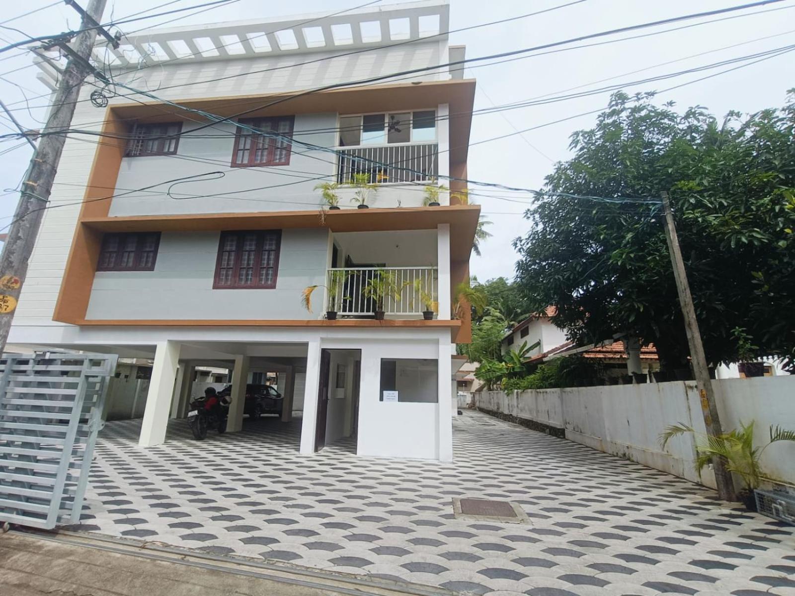West Darshan Apartments And Villas トリバンドラム エクステリア 写真